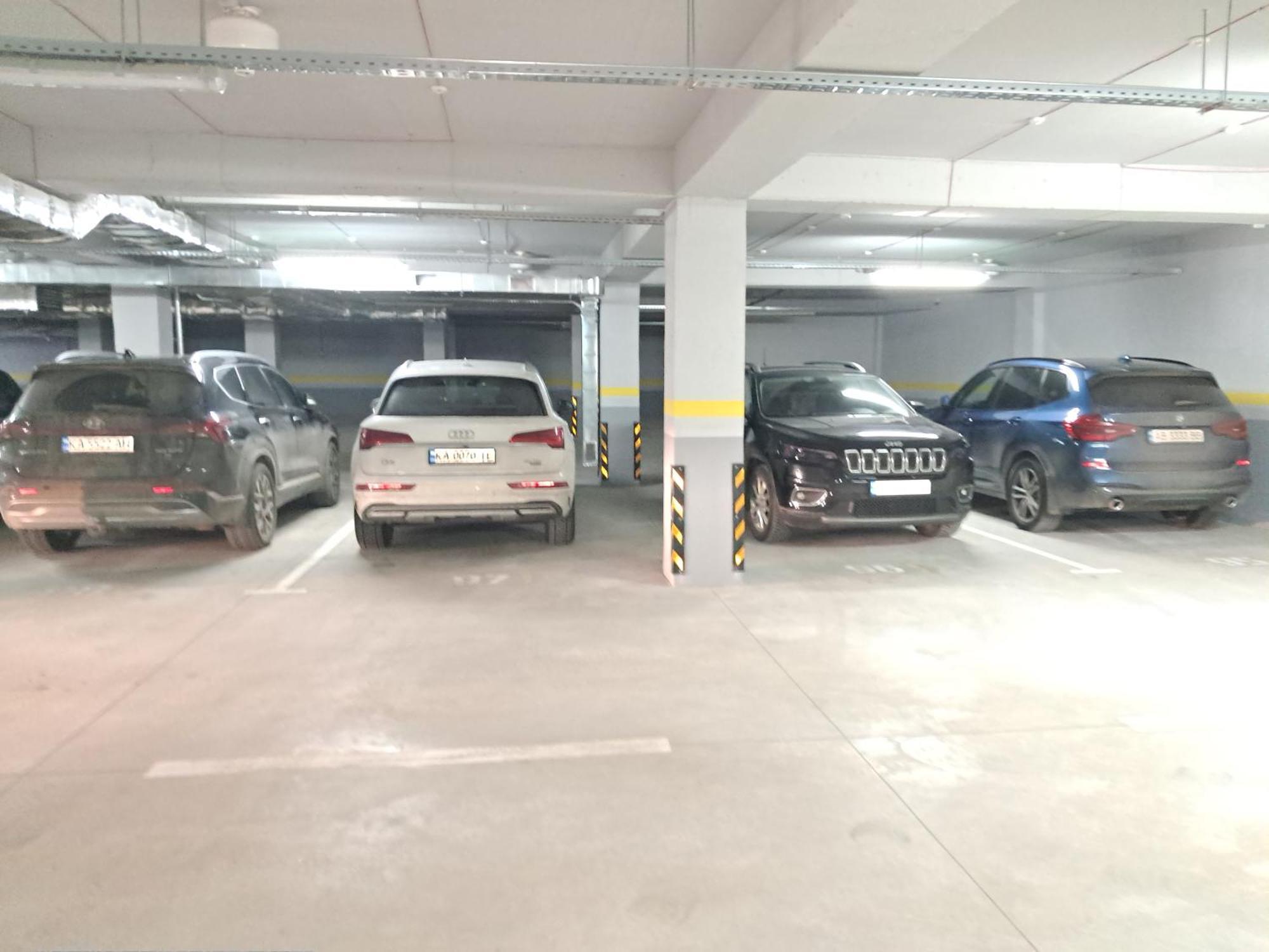 Appartement Airport 24&24 Car Parking à Chişinău Extérieur photo