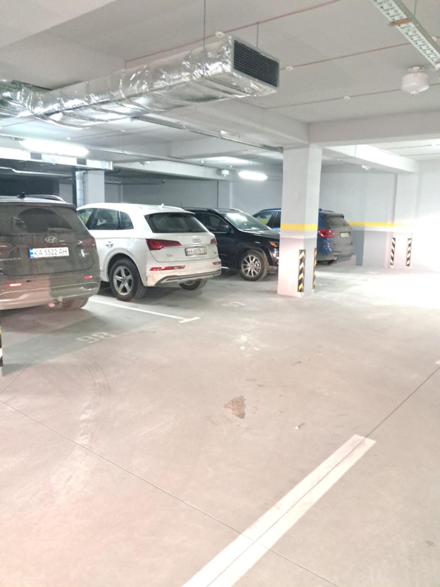 Appartement Airport 24&24 Car Parking à Chişinău Extérieur photo